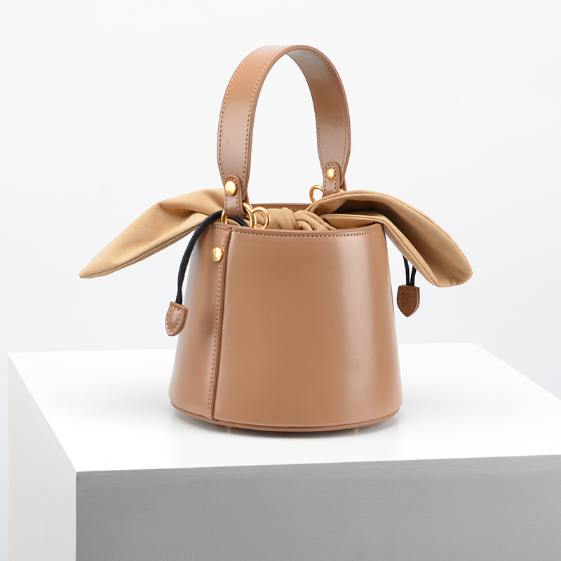 Bolso de cubo versátil con Ore - Bow Stringer Tool reseña y precio