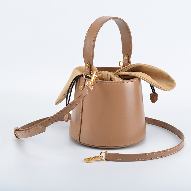 Bolso de cubo versátil con Ore - Bow Stringer Tool reseña y precio